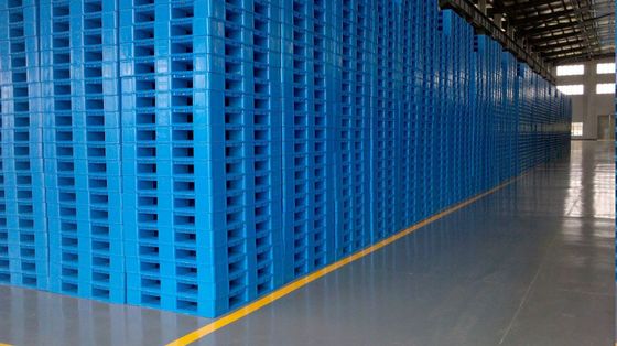 4-Way Plastic Pallets with Steel The Perfect Combination of Strength and Affordability